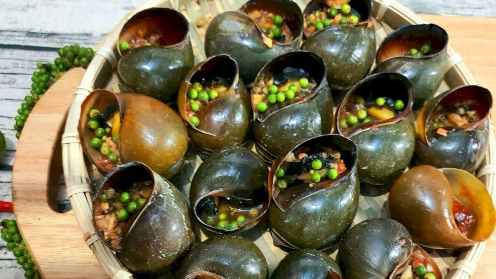 Ốc nướng tiêu xanh